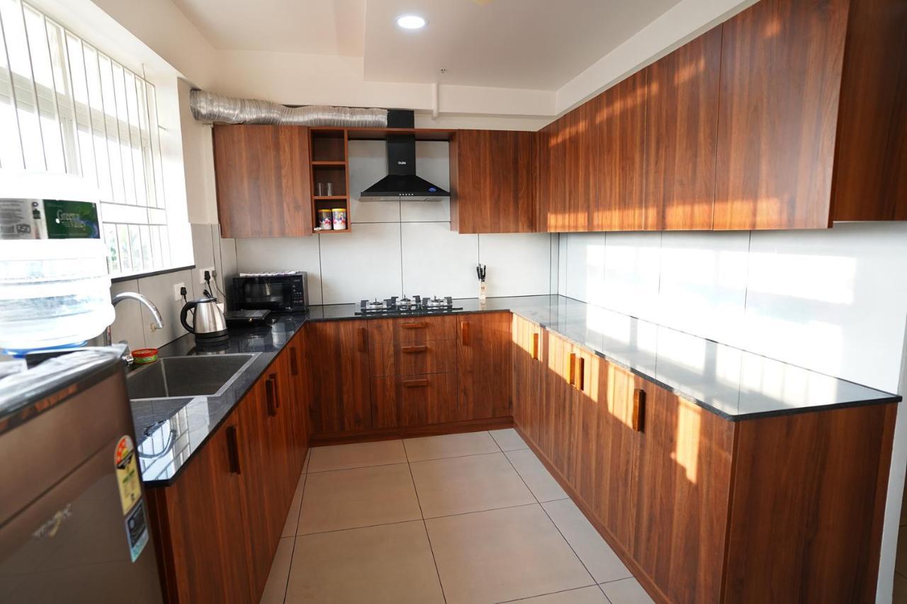 Kadampanattu'S Homestay Kochi Bagian luar foto